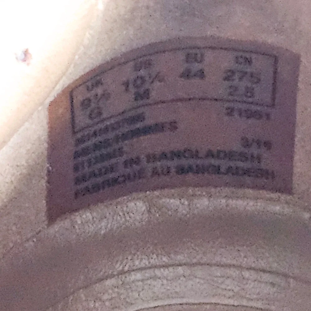 Clarks unstructured un